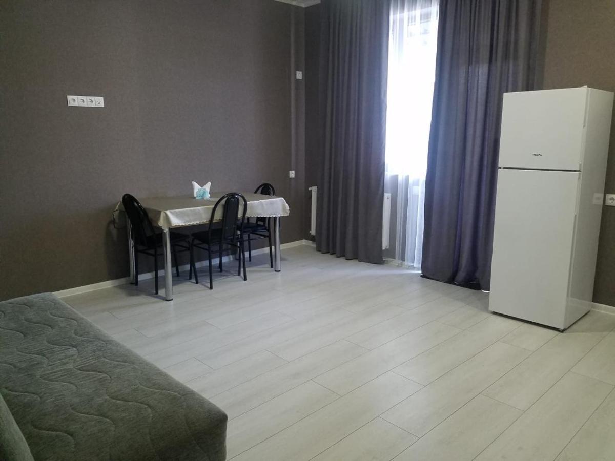 Urban Stay Rooms In Tbilisi Bagian luar foto